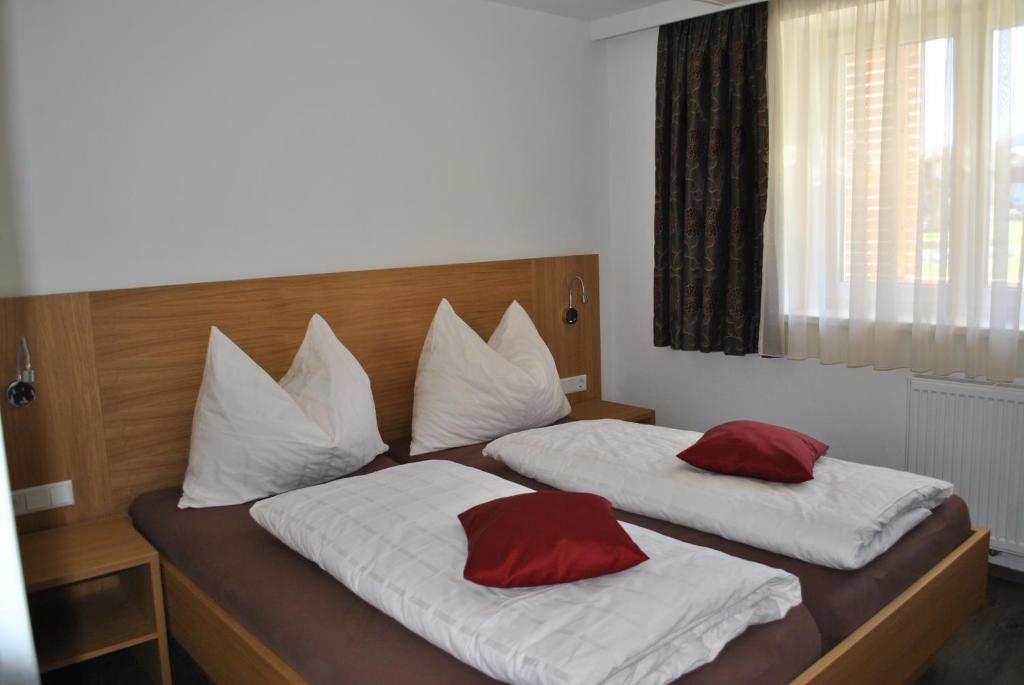 Der Winklhof Hotel Saalfelden Room photo